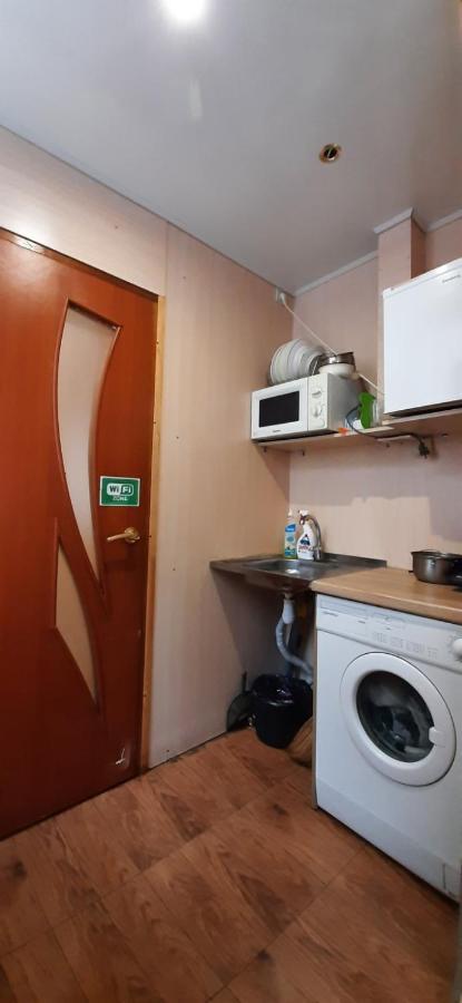 Дом С Удобствами, Возле 3 Городской Больницы Čerkasy Esterno foto